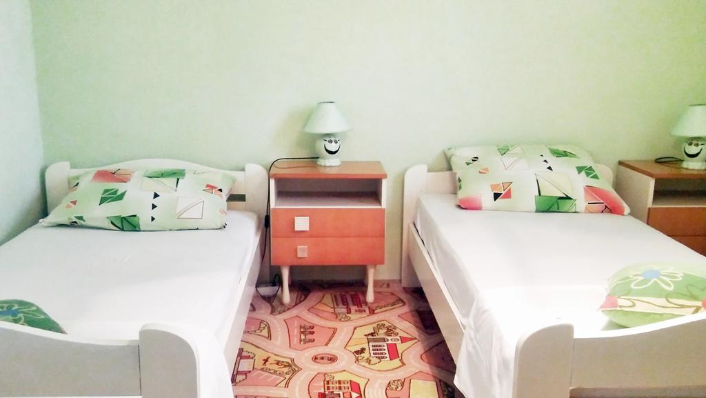 Apartmani Conar Drvenik Veli Exterior foto