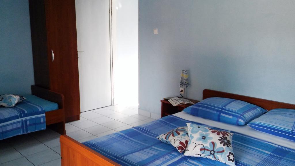 Apartmani Conar Drvenik Veli Exterior foto